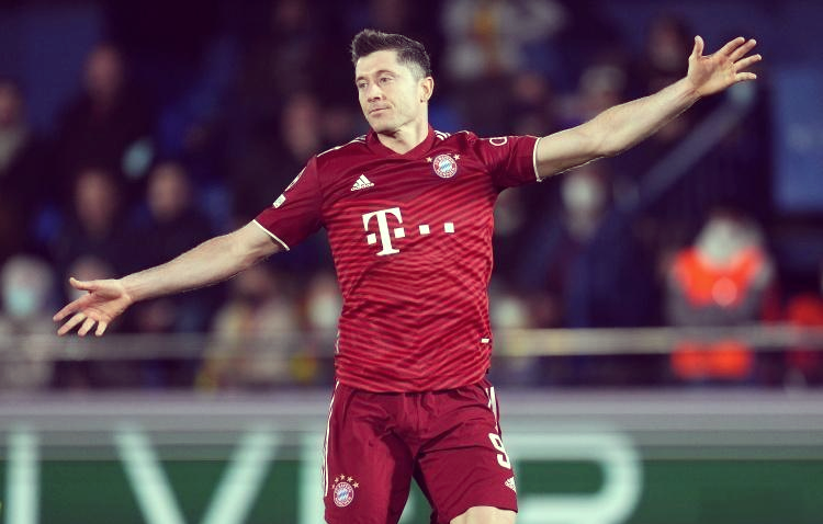 九游体育官网-重要助攻引爆全场!,莱万多夫斯基意外战胜切尔西再创辉煌时刻-九游体育官网